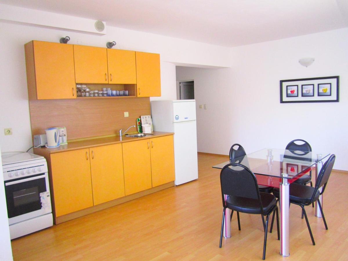 Апартамент Съни Хаус - Sunny House Apartment Byala  Ngoại thất bức ảnh